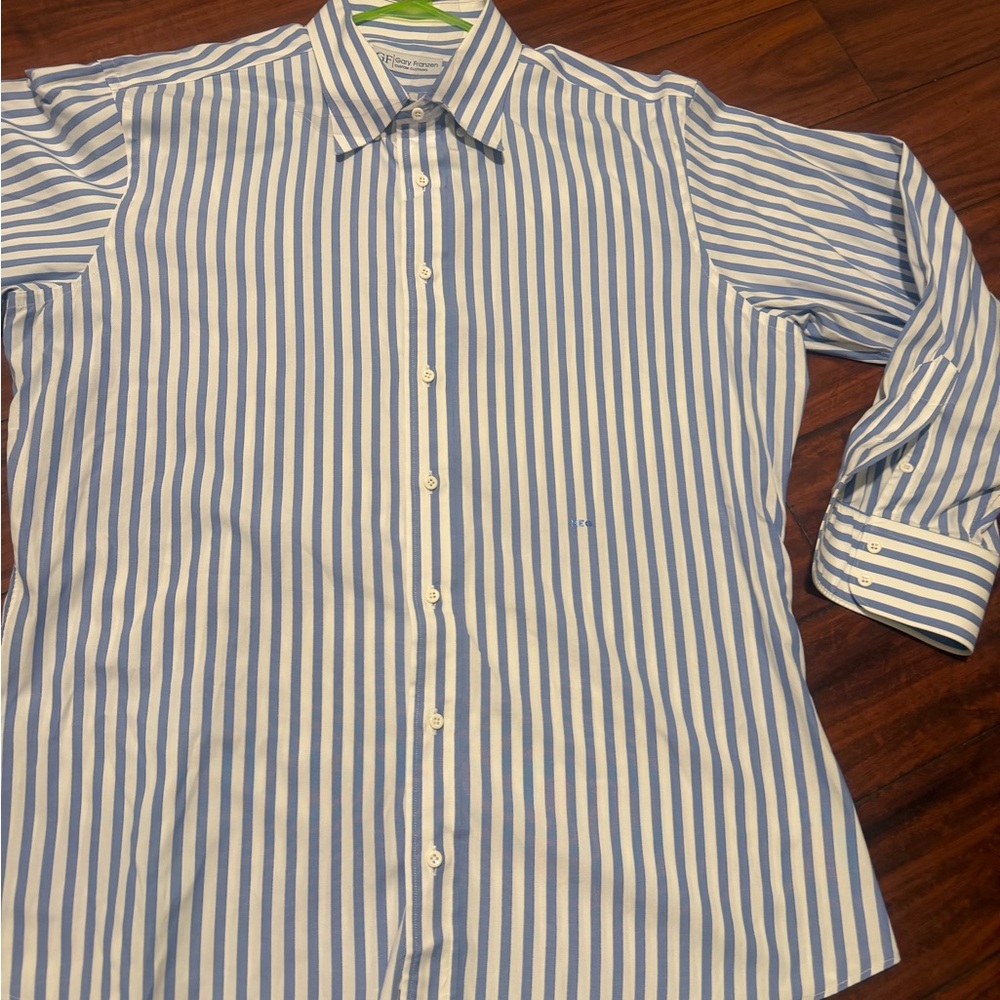 Gary Frazen Men's Blue & White Vertical Stripe Button-Down Shirt - Picture 2 of 8